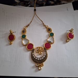 Elegant Gold and Red Necklace Set